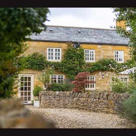Wisteria Cottage , Pretty Cotswold Cottage Close To Chipping Campden Weston Subedge Bagian luar foto